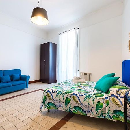 Lopez 20 A Big Family Apartment By Napoliapartments Dış mekan fotoğraf