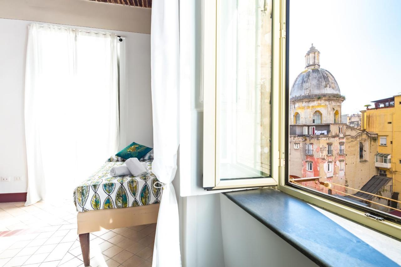 Lopez 20 A Big Family Apartment By Napoliapartments Dış mekan fotoğraf